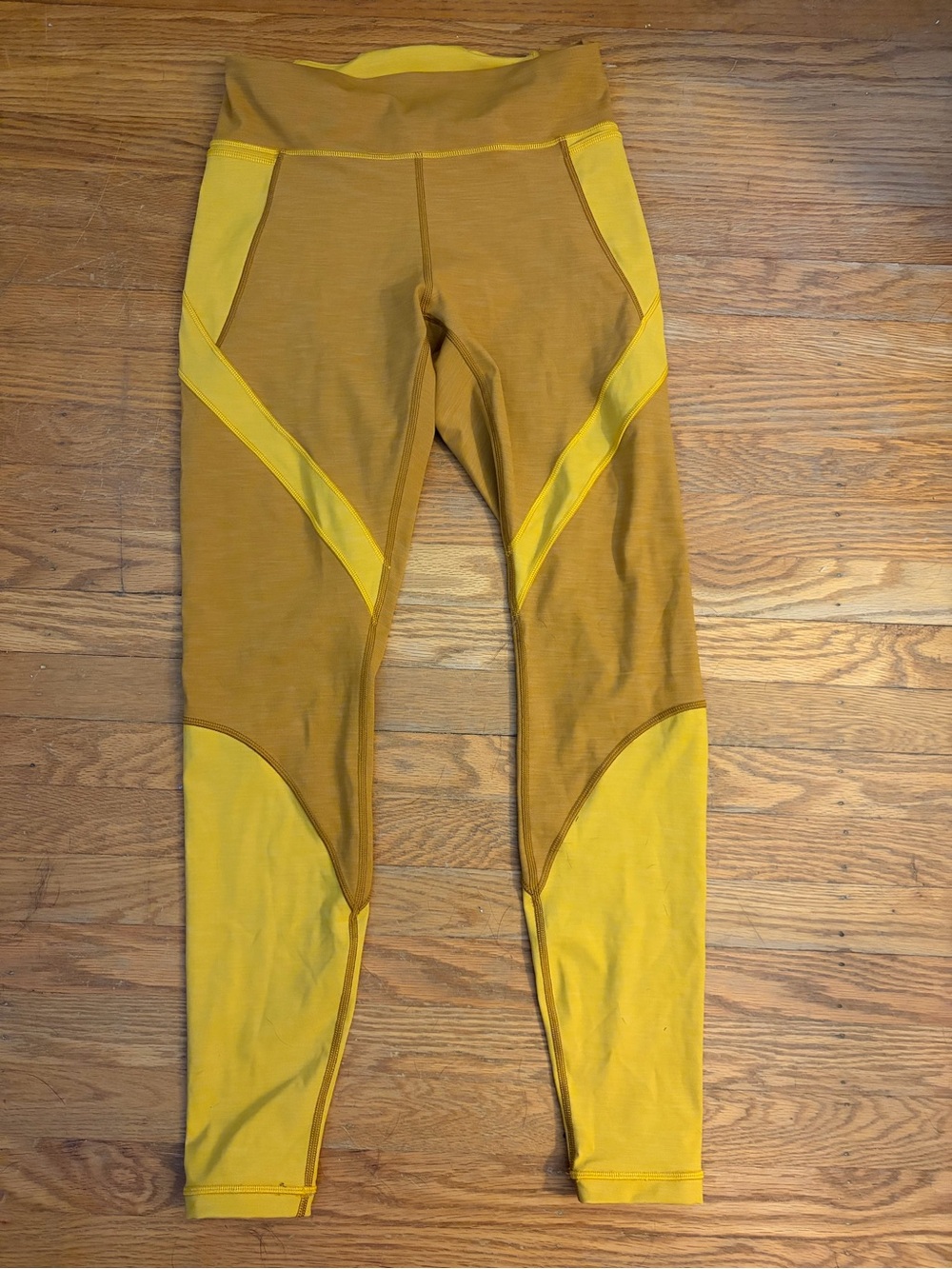 Lululemon Mustard Leggings - 8